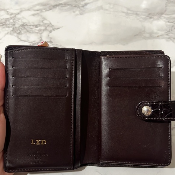 Louis Vuitton Vernis french Wallet - Picture 3 of 8